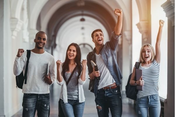 xr:d:DAFlkyjUcgw:33,j:8185685502041144062,t:23061208